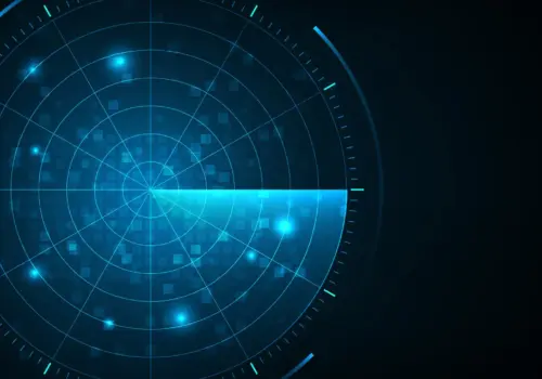 Digitaler Radarbildschirm mit blauem kreisförmigem Gitter, leuchtenden Punkten und schwingendem Lichtstrahl auf dunklem Hintergrund, der visualisiert, wie Lernangebote in einer dynamischen Scan- oder Tracking-Schnittstelle kommunizieren.
